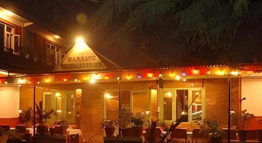 Fairmount Hotel Ποκάρα Εξωτερικό φωτογραφία